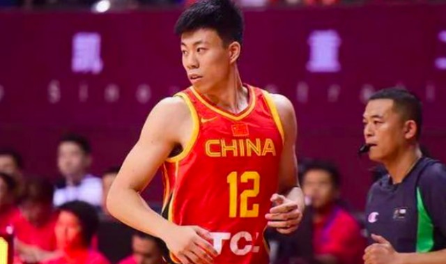  米切尔首秀惊艳砍高分，骑士新三巨头合体开门红