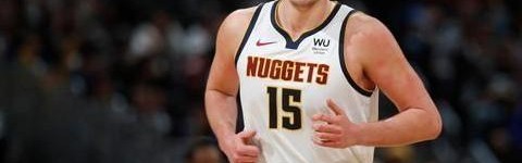  约基奇蝉联常规赛MVP创中锋历史纪录  