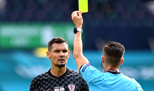  利物浦旧将反戈一击，阿斯皮利奎塔头槌绝杀  