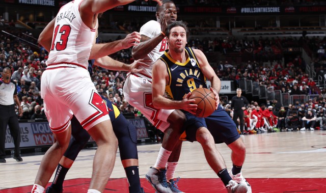  拉文绝平公牛加时负篮网  